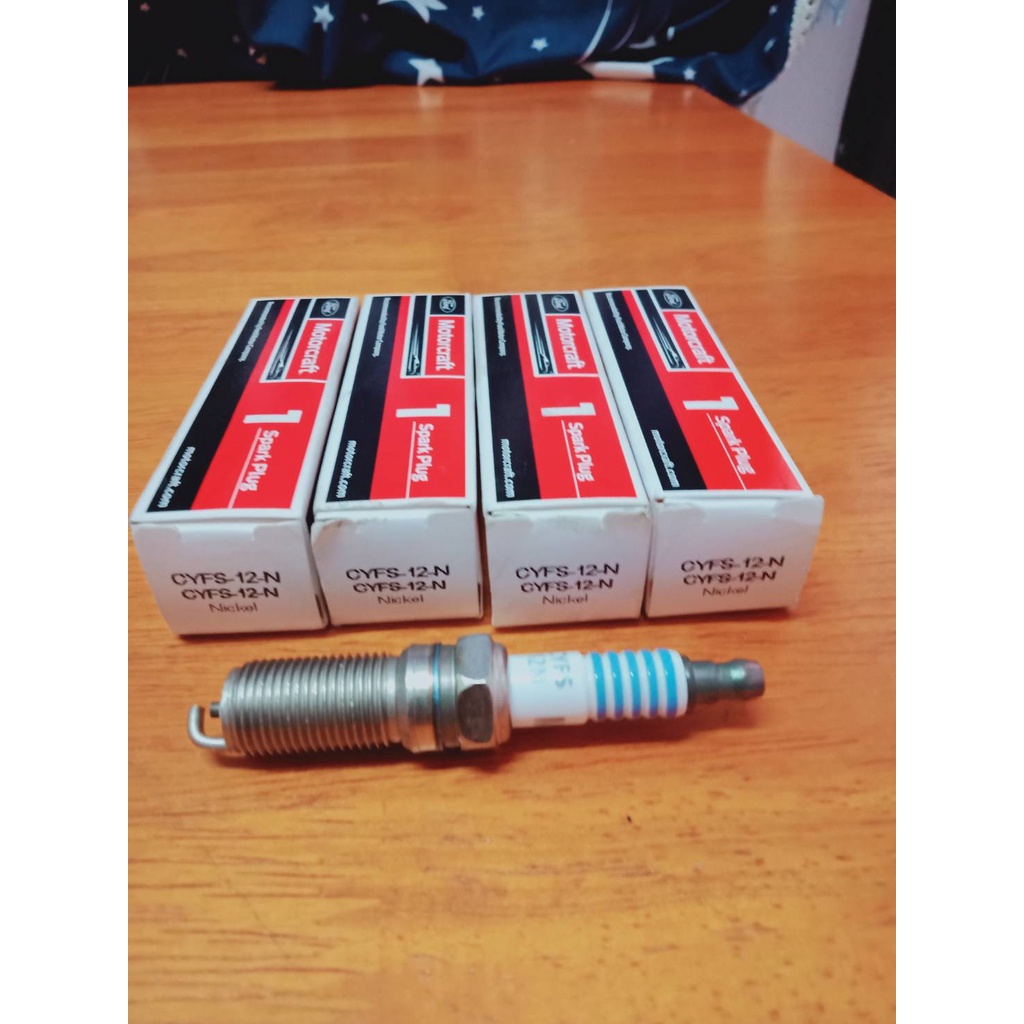 หัวเทียน ( ฟอร์ด แท้ ) FIESTA 1.4L,1.5L,1.6L ,ECOSPORT 1.5L , FOCUS NEW 1.5L P/N CYFS12N ( ราคา 4 หั