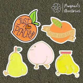 ʕ •ᴥ•ʔ ✿ พร้อมส่ง : เข็มกลัดเซ็ทลูกพีช, ลูกแพร์และกล้วย | Peach, Pear &amp; Banana Enamel Brooch Pin Set.