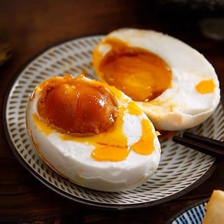 ไข่เค็มฮ่องกง ซูนเฮา ไข่เป็ด 60g 咸鸭蛋流油咸鸭蛋即食จ