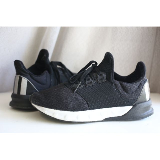 Adidas Falcon Elite 5 ยาว 23cm EU36.5 แท้