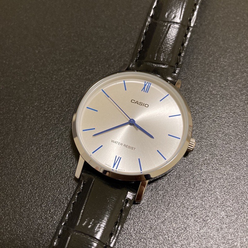 นาฬิกา CASIO นาฬิกาข้อมือ คาซิโอ สายหนัง หน้าปัดใหญ่ (ผู้หญิง) รุ่น LTP-VT01L-7B1 มือ 1