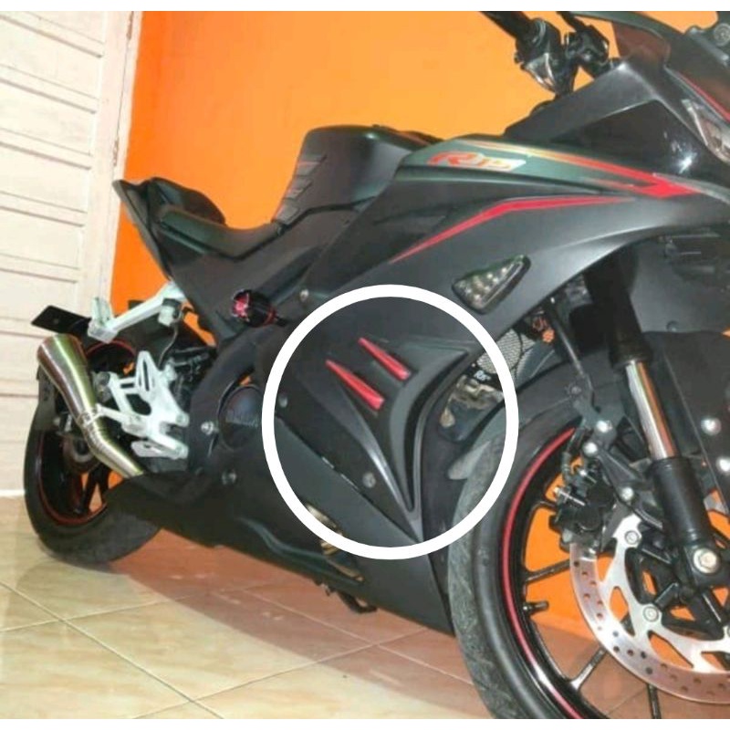 Wingkit ฝาครอบปีก/แถบข้าง Yamaha R15 V3/V2 abs