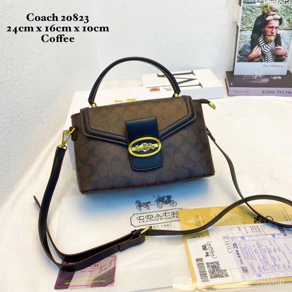 Beg sling outlet coach