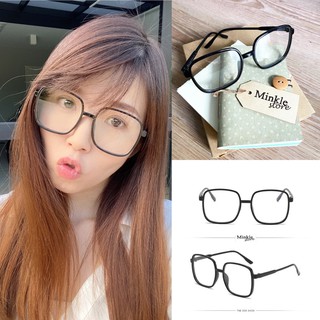 พร้อมส่ง✅ แว่นตา แว่นกันแดด แว่นเลนส์ใส กรอบแว่น แบรนด์ 👓✴️🌀✅ สีดำ แว่นตาแฟชั่น แว่น ผู้หญิง ฟรี ผ้าเช็ดเลนส์