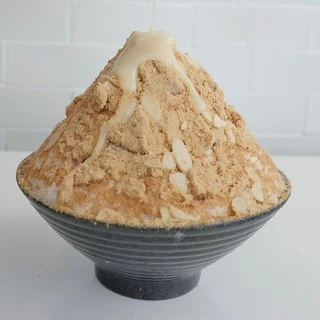 MAEDA KINAKO (14806) คินาโกะ ผงถั่วเหลืองคั่วบด100% 100G JAPANESE SOYBEAN POWDER PRO