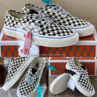 รองเท้า รองเท้า Vans Vault X Brain Dead Classic ใส่ได้ทั้ง ชาย หญิง ส่งฟรี