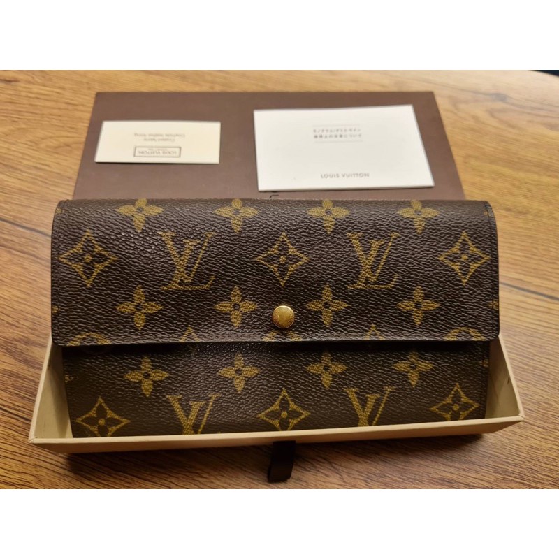 Lv long wallet (มือ2แท้💯) กระเป๋าสตางค์หลุยส์ ❌Sold out ❌