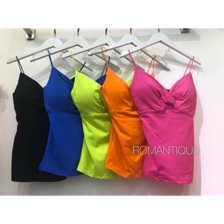 พร้อมส่ง  เสื้อสายเดี่ยวอกบิด มีฟองน้ำในตัว ทรงสวย