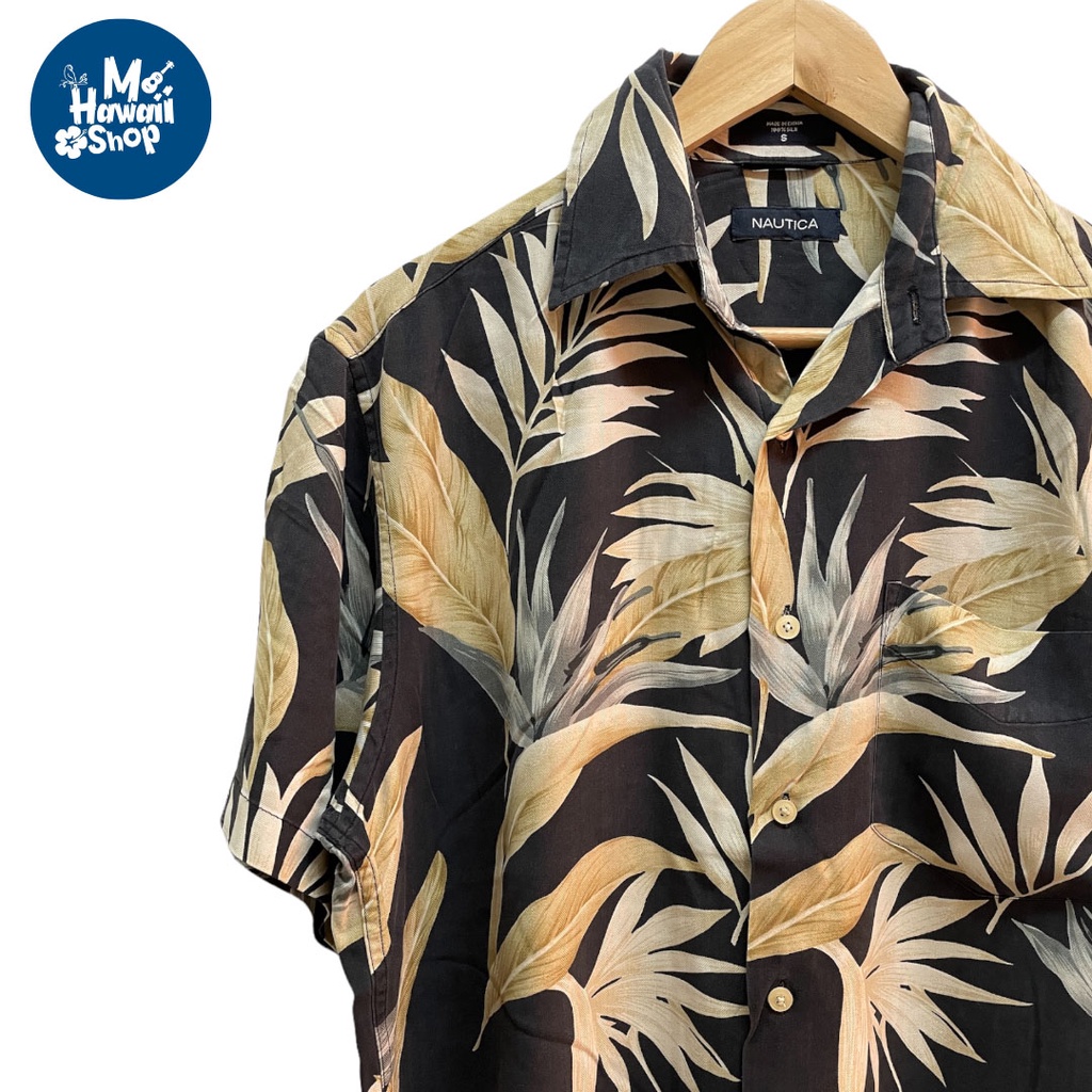 เสื้อฮาวายมือสอง-Hawaii Shirt สภาพดี ผ้า SILK ป้ายแบรนด์ NAUTICA รอบอก 46นิ้ว
