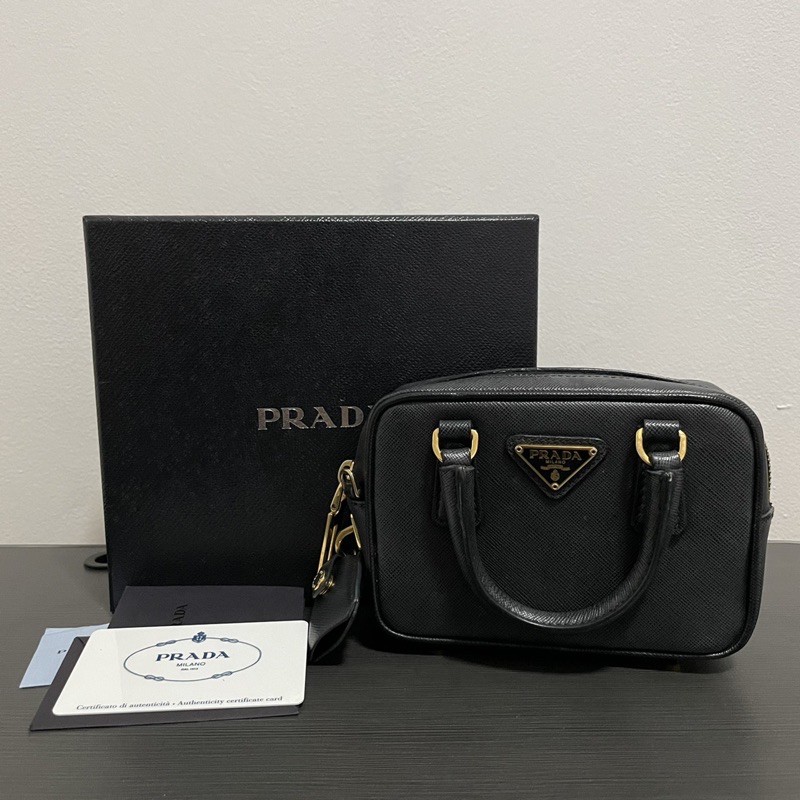 **SOLD** Used Prada Mini Saffiano สี Nero