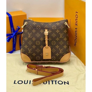 กระเป๋า​ส​ะ​พา​ยข้าง​ Louis​Vuitton​ odeon pm