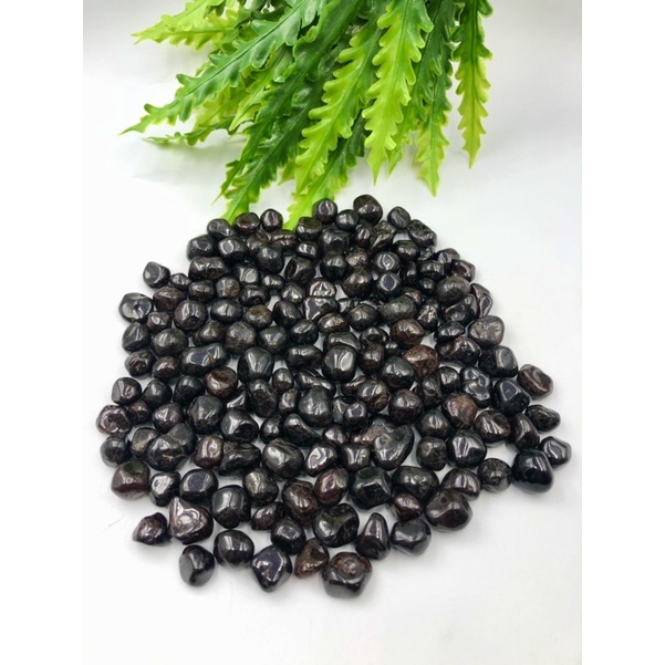 1 pc Natural Garnet 2-3 cm Polished Tumble Stone / Top High Quality Stone / Pocket Stone Healing Cha