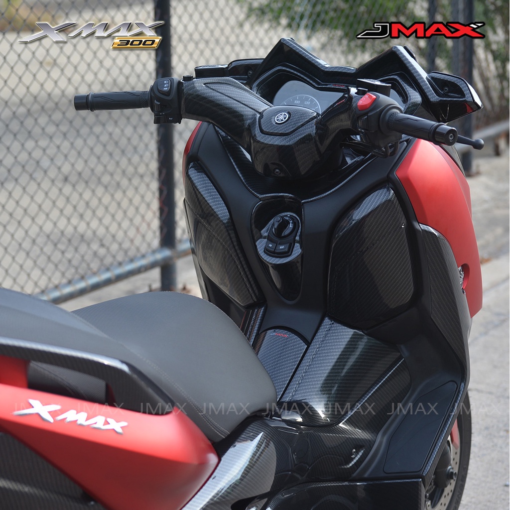 ชุด 4 ชิ้น ฝาปิดช่องเก็บของ L+R แฟริ่งคอนโซล L+R XMAX 300 2017-22 JMAX ตรงรุ่น ลายฟิล์มคาร์บอน 6D - รูปที่ 3