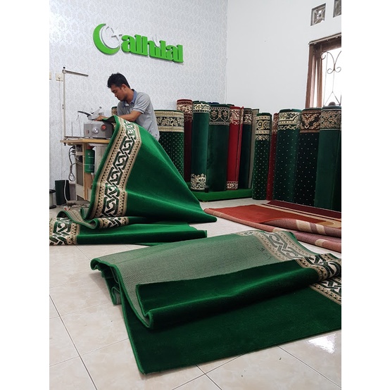 HIJAU พรมมัสยิดเรียบโดยมิเตอร์สามารถปรับแต่งขนาดกลาง Al Hilal Al Hijra ยี่ห้อสีเขียว