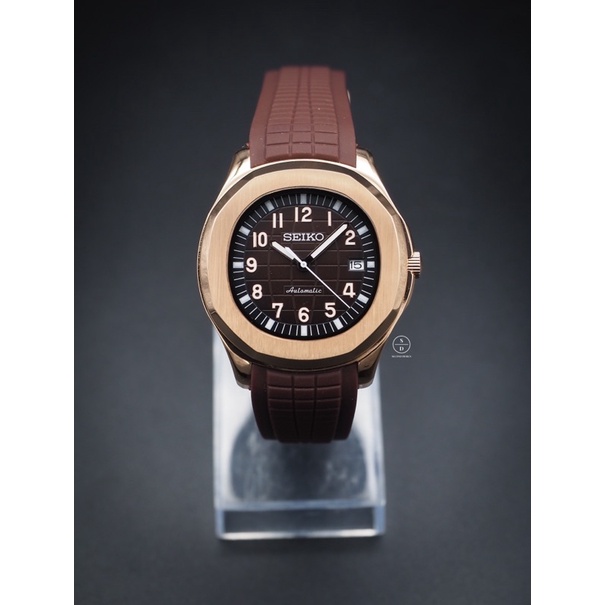 Seiko Mod Rosegold Aquanaut Chocolate with Brown Rubber Strap (Patek Edition) 🟤🟤