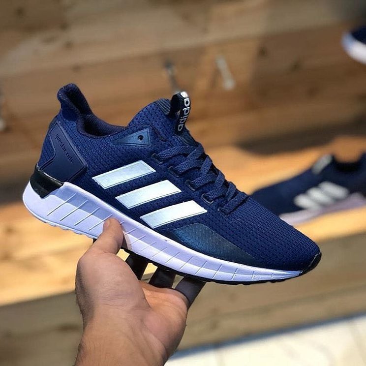 Adidas Questar ride สีกรมท่า