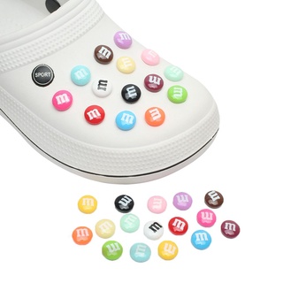 Croc เครื่องประดับ จี้ถั่วสี jbt Charm M&amp;M Candy croc Jibbits Pins สําหรับผู้หญิง ตกแต่งรองเท้า