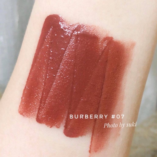 burberry kisses lip lacquer 45