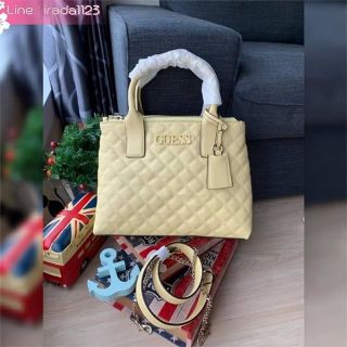 Guess Elliana Quilted-Look Handbag ของแท้ ราคาถูก