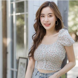 เซ็ตเสื้อครอปแขนตุ๊กตา+แมส 💥ราคารวมส่ง