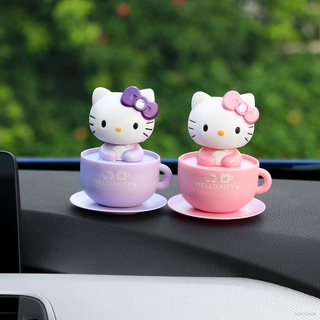 Hello Kitty ตุ๊กตาเขย่าหัวพลังงานแสงอาทิตย์เครื่องประดับรถยนต์