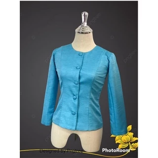 เสื้อไหมหม่อนสีฟ้าสำหรับใส่วันแม่ งานสวยเย็บละเอียดมากค่ะอัดผ้ากาวทั้งตัว