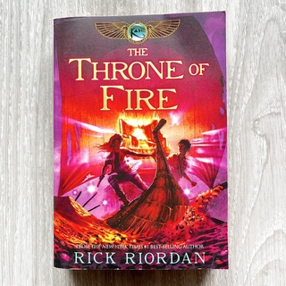 📔หนังสือวรรณกรรมเยาวชน The Kane Chronicles 2: The Throne of Fire(ฉบับภาษาอังกฤษ ปกอ่อน มือ 2 สภาพ 99%)