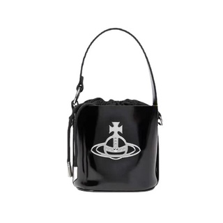 vivienne westwood กระเป๋าทรงถัง