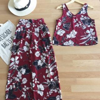 เสื้อกล้าม  + กางเกง