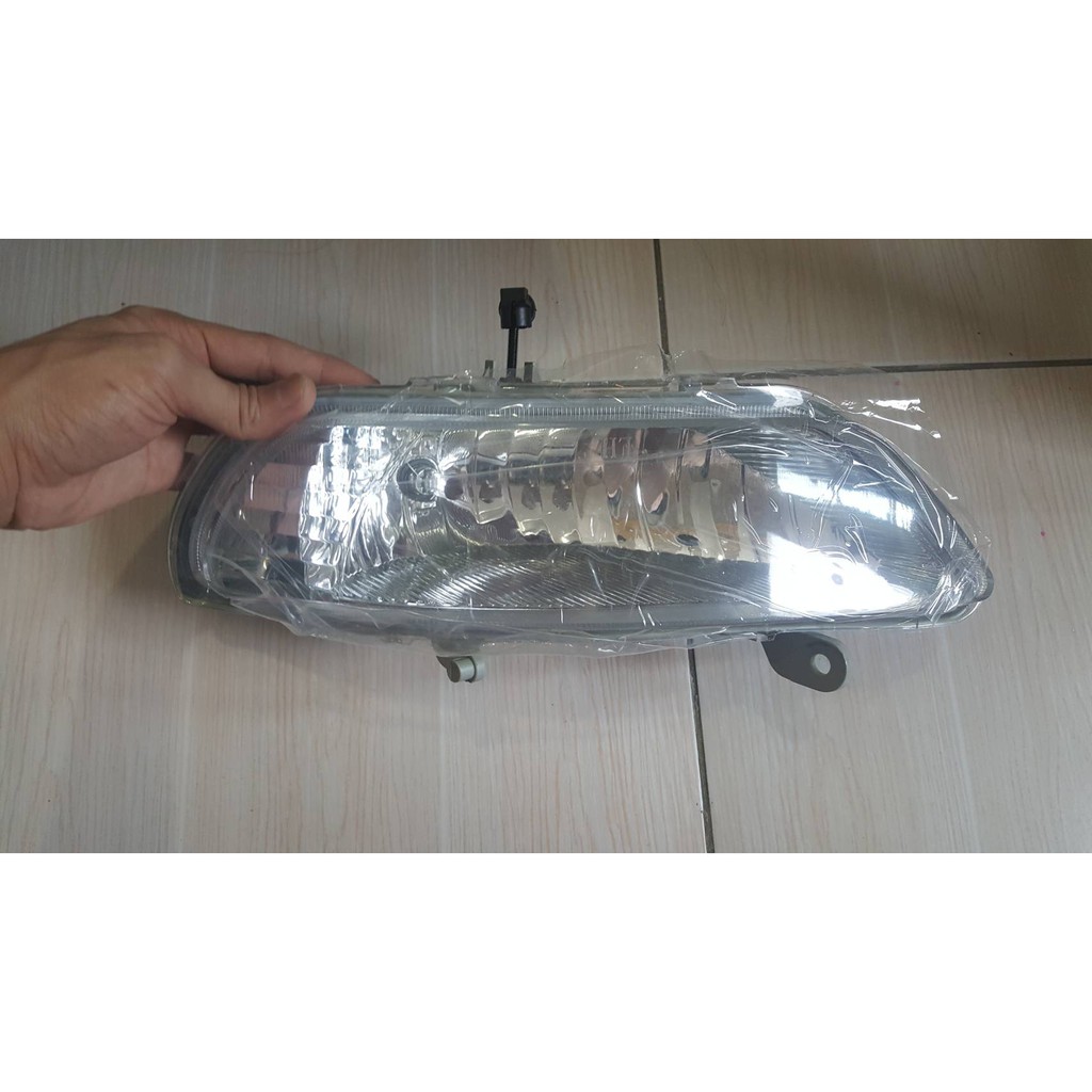 ไฟตัดหมอกหน้าซ้าย CAMRY ผู้นำ ปี 2004-2007 (ของใหม่)