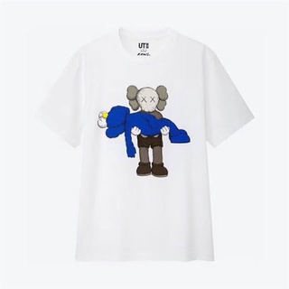 เสื้อ Uniqlo(KAWS: SUMMER)(เสื้อยืด)(เสื้อKAWS)(พร้อมส่ง)มือหนึ่ง ของแท้ 100%