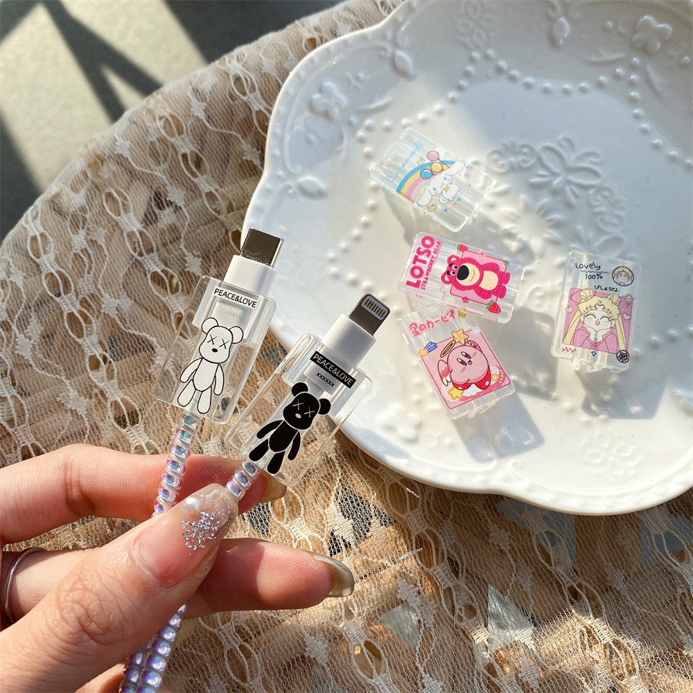 ตัวถนอมสายชาร์จ Usb ลายการ์ตูนคุโรมิ สําหรับโทรศัพท์มือถือ รูปที่ 2