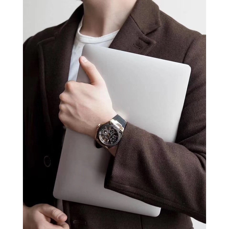 พร้อมสต็อก ！GUESS Legacy Quartz Black Dial Men's Watch W1049G5 W1049G2 W1049G6 W1049G3 45mm