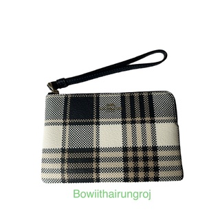 กระเป๋าคล้องมือ COACH C8683 CORNER ZIP WRISTLET WITH GARDEN PLAID PRINT (IMF23)   แบรนด์ COAC