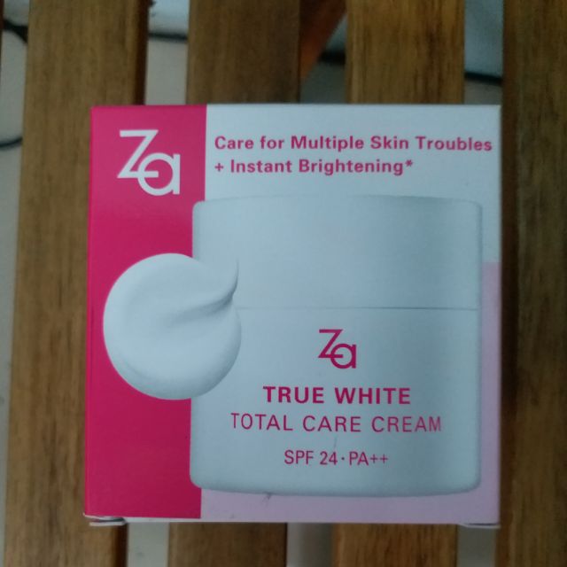 Za True white Total care cream
