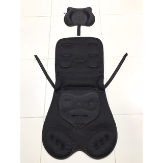 เบาะรองรถเข็นเด็ก Car seat สีดำ มีฟองน้ำรองก้น ลำตัวและศีรษะ (สภาพ 95%) คัดพิเศษ