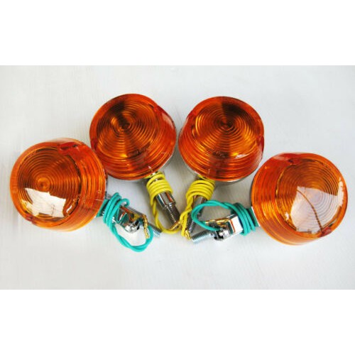 SUZUKI K125 M1 - M3 K10 K11 K11P K15 K15P K90 K125 -- TURN SIGNAL SET & CLIP (PLASTIC) // ไฟเลี้ยว