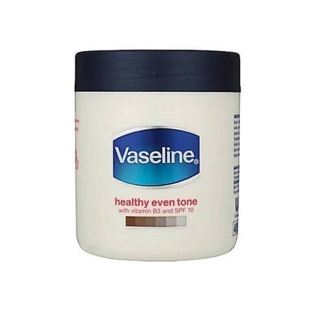 ครีมบำรุงผิวกายสูตรเข้มข้น Vaseline healthy  even   Tone vitamin B3 and SPF 10 400ml.