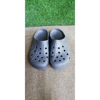 รองเท้ามือสองcrocs M5W7