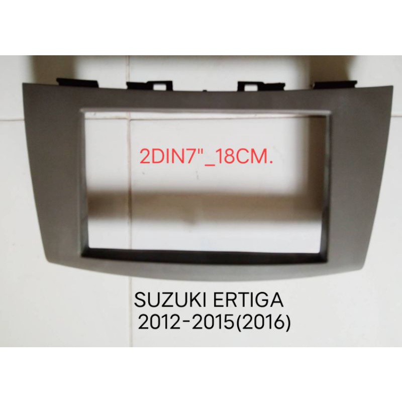 หน้ากากวิทยุ SUZUKI ERTIGA ปี2012-2017 สำหรับเปลี่ยนเครื่องเล่นแบบ 2DIN7"_18CM. หรือเป็นเครื่องเล่น ANDROID 7"