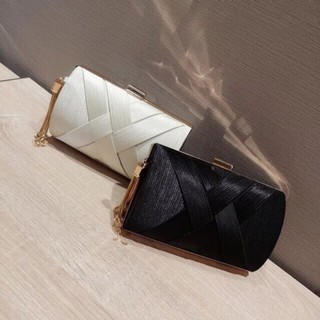 กระเป๋าออกงาน กระเป๋าclutch เป็นผ้านุ่มๆ(มี2แบบให้เลือก)