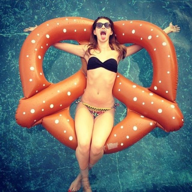 ห่วงยาง ขนมน่ารักๆ Pretzel