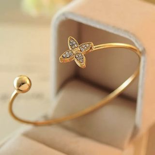 กำไลดอกไม้ • Flower Bangle ¤