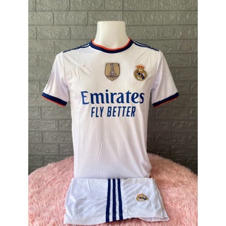 ชุดบอลเรอัล มาดริด2021-2022 เสื้อพร้อมกางเกง