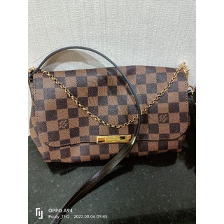 Louis Vuitton favourite mm damier used bag like new