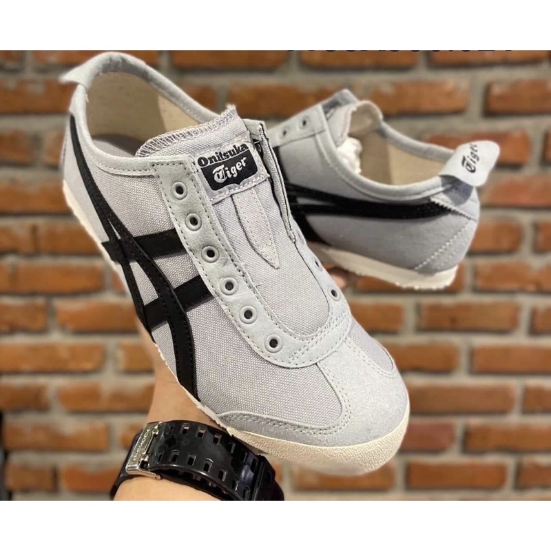 Onitsuka Tiger  Mexico 66 Slip-on Grey/Black ของใหม่ ของแท้100% มีกล่องป้ายครบ 3,800