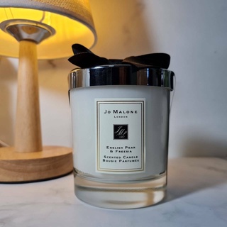 เทียน Jo Malone English Pear &amp; Freesia Home Candle 200g.