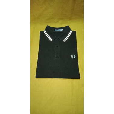 FRED PERRY เสื้อโปโล TWINS HK ขนาดเล็ก Made in HK / HONG KONG VGC เสื้อคอปก