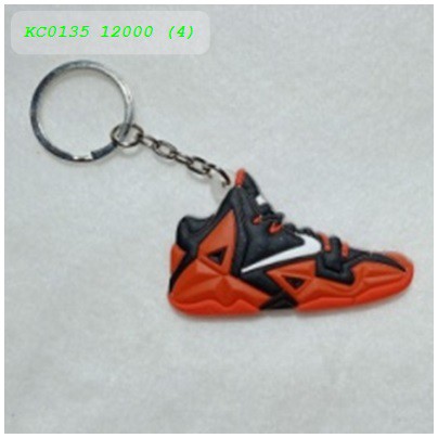 GANTUNGAN KC135 ของที่ระลึก KEYCHAIN รองเท้ากีฬา