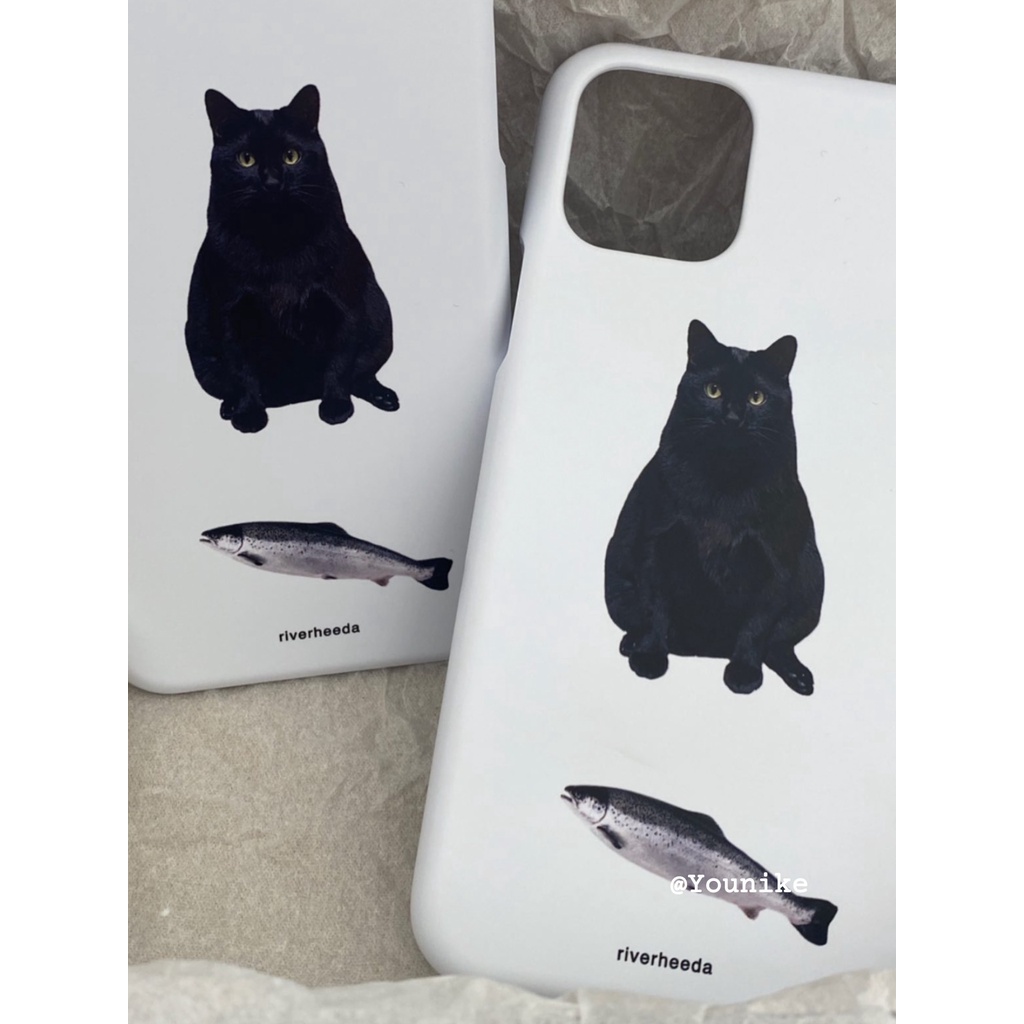 สไตล์เกาหลี ins Niche Minimalist Cool สไตล์ Black Cat Film Hard Shell เคสป้องกันเหมาะสําหรับ 16promax/15/14/13pro/12promax/11 เคสโทรศัพท์